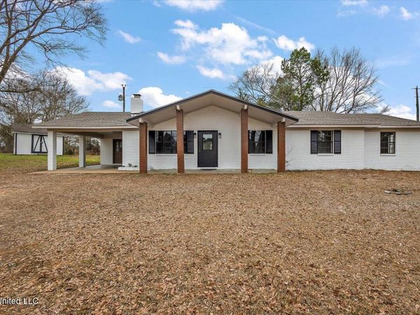 1233 Ms 25, Carthage, MS 39051