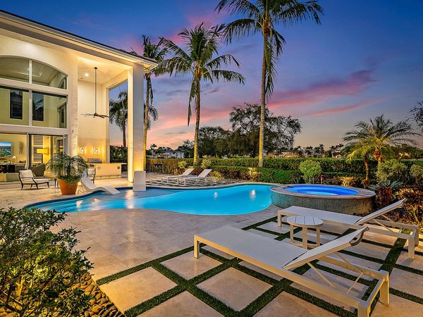 626 Hermitage Circle, Palm Beach Gardens, FL 33410