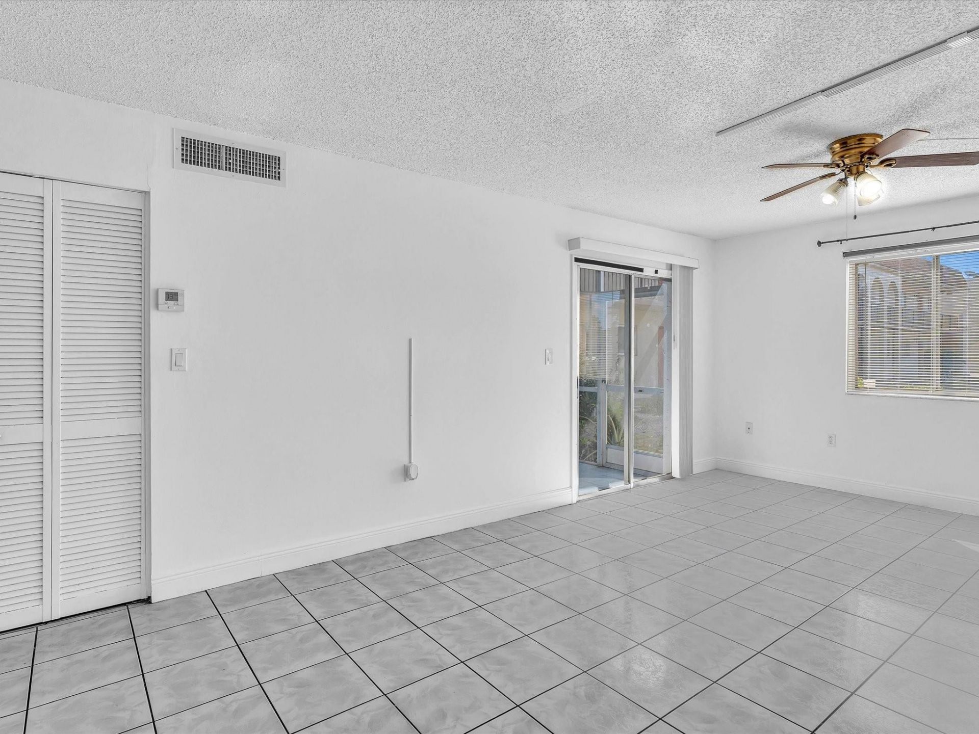 6034 Forest Hill Boulevard, Unit 107, West Palm Beach, FL 33415 Photo