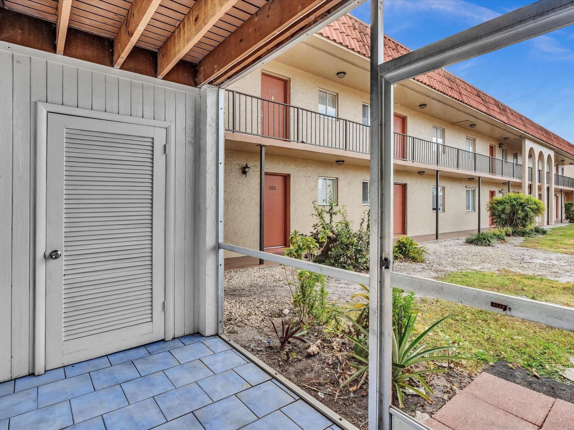 6034 Forest Hill Boulevard, Unit 107, West Palm Beach, FL 33415 Photo