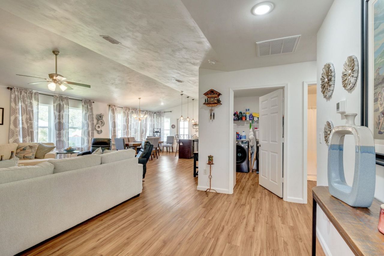 6 Slash Lane , Midway, FL 00000 Photo