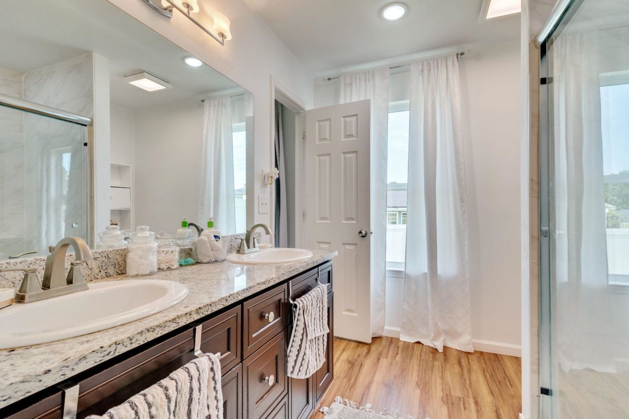 6 Slash Lane , Midway, FL 00000 Photo