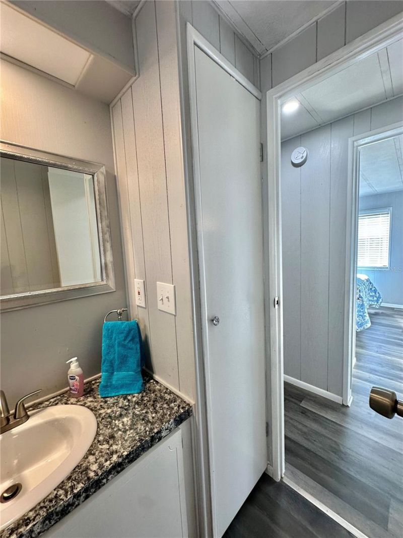 5619 Bayshore Road, Unit 328, Palmetto, FL 34221 Photo