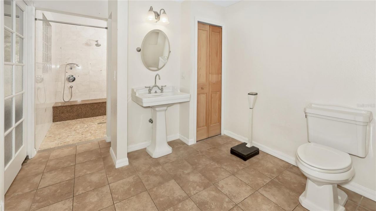 7129 Oakwind Drive, Orlando, FL 32818 Photo