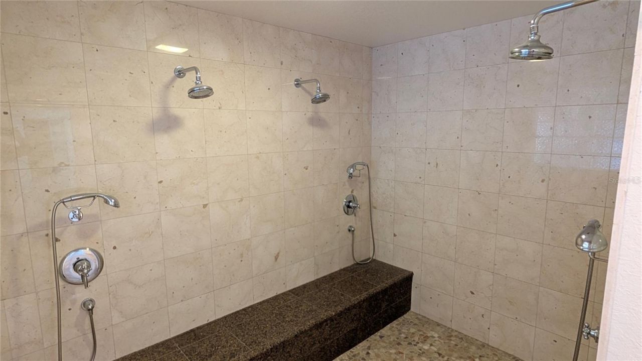 7129 Oakwind Drive, Orlando, FL 32818 Photo