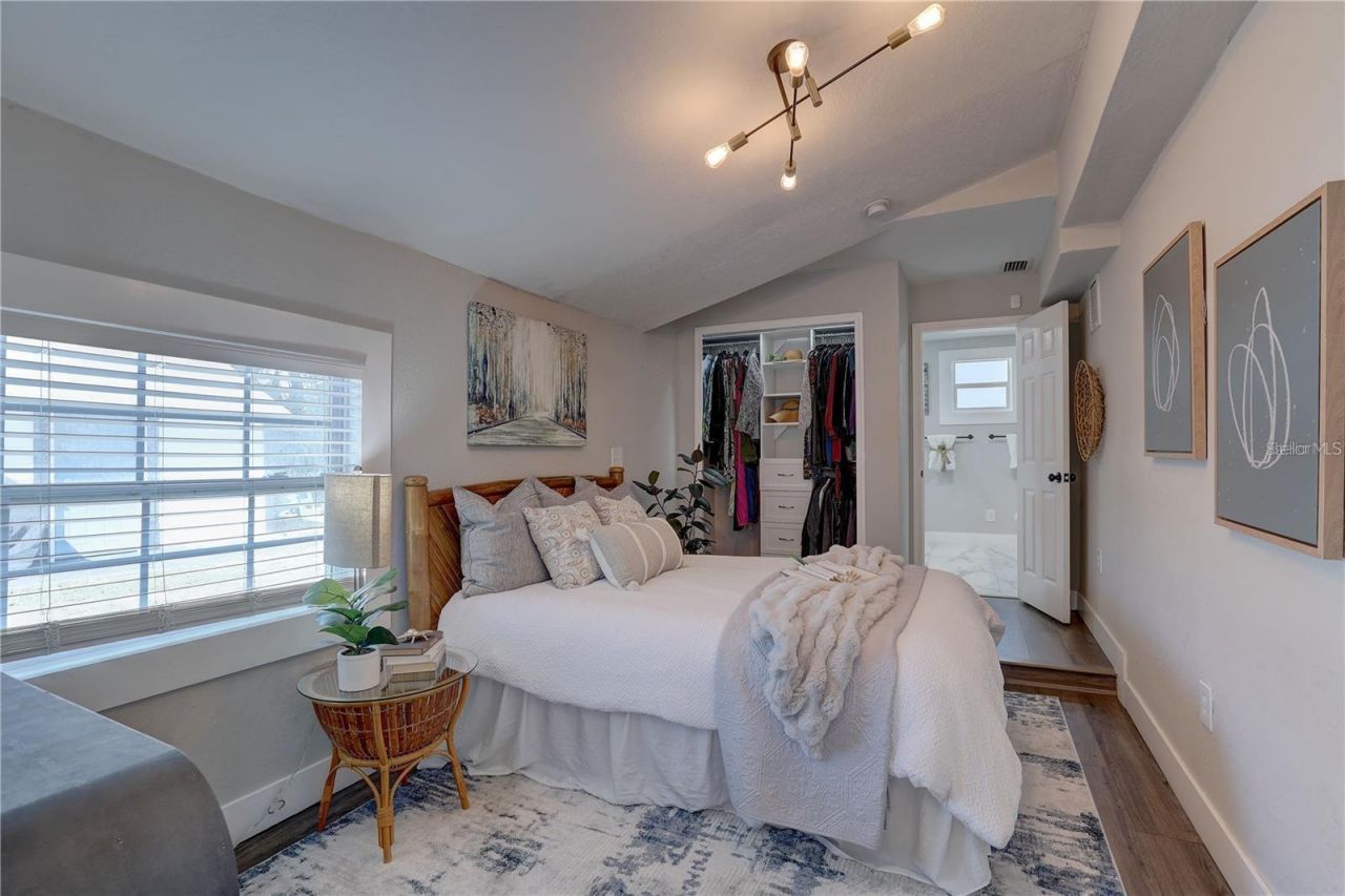 315 S 40th Street S, Saint Petersburg, FL 33711 Photo