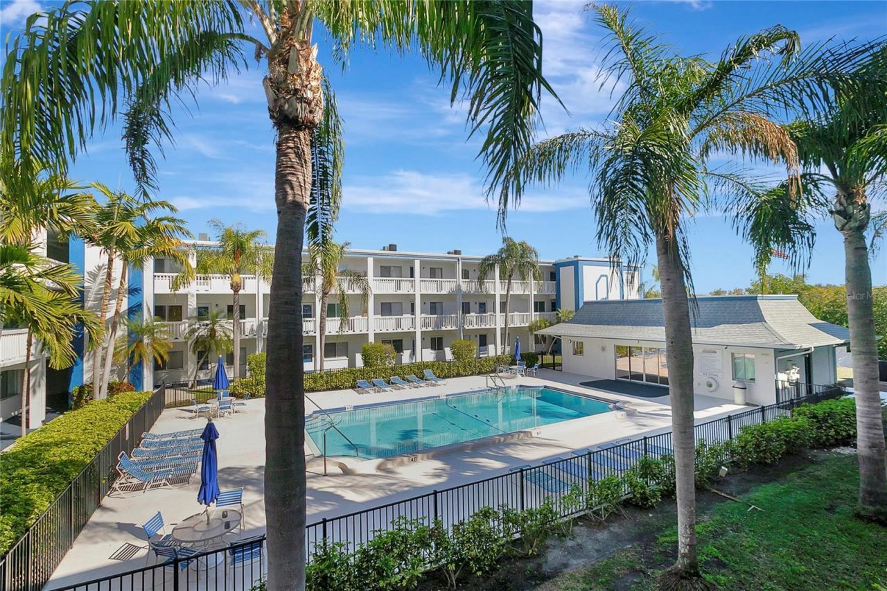 350 79th Avenue N, Unit 238, Saint Petersburg, FL 33702 Photo