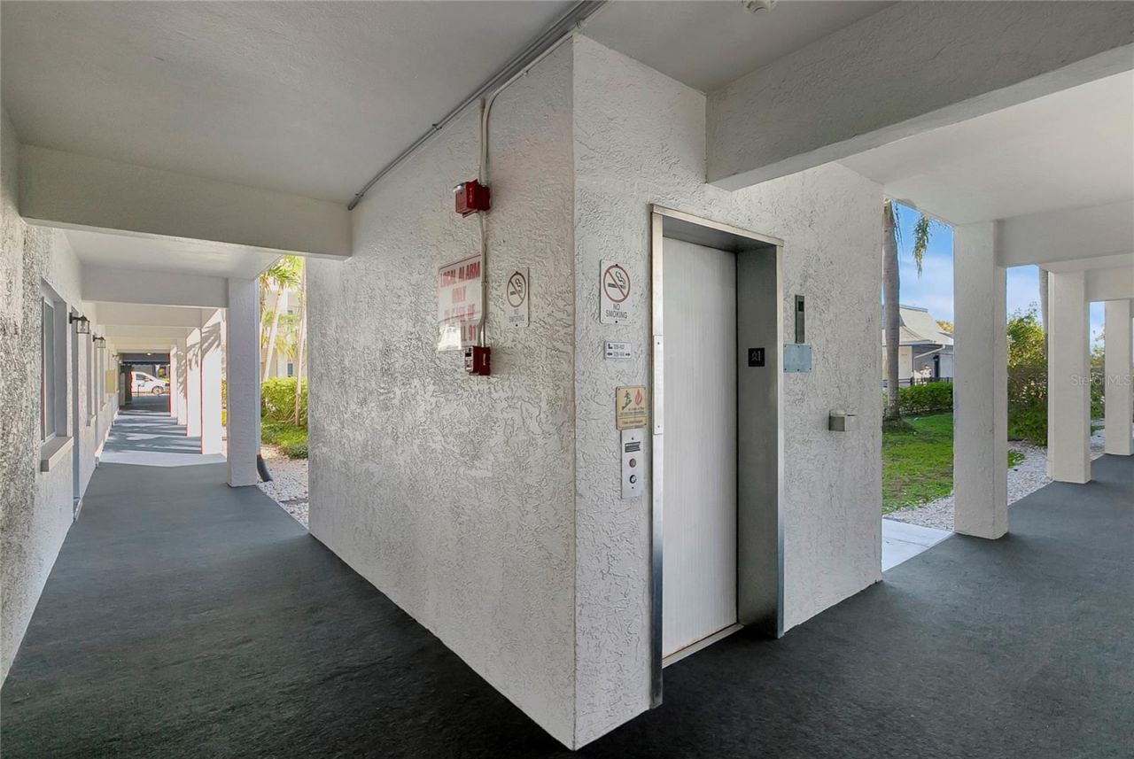 350 79th Avenue N, Unit 238, Saint Petersburg, FL 33702 Photo