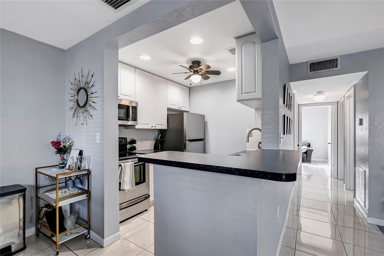 350 79th Avenue N, Unit 238, Saint Petersburg, FL 33702 Photo