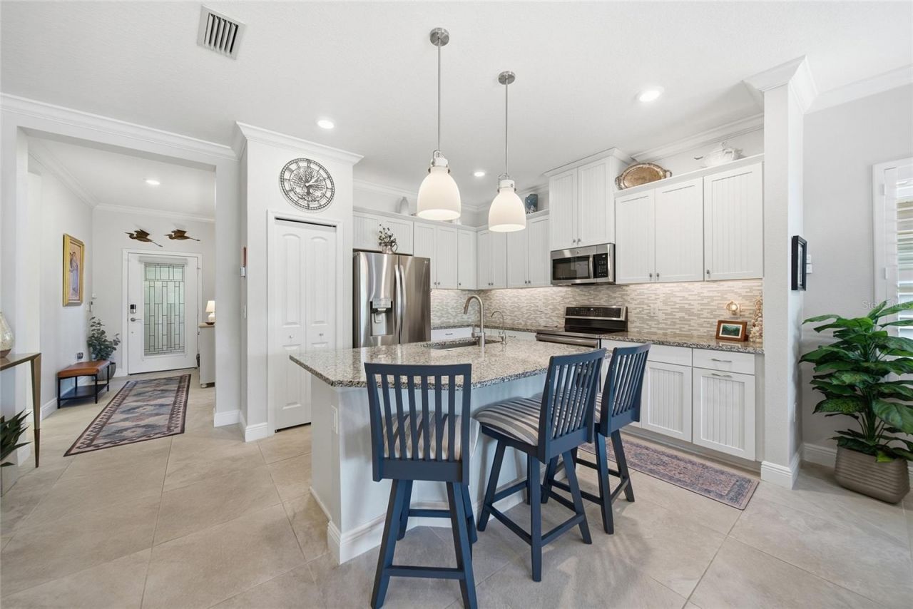 7205 Costa Bella Drive, Bradenton, FL 34209 Photo