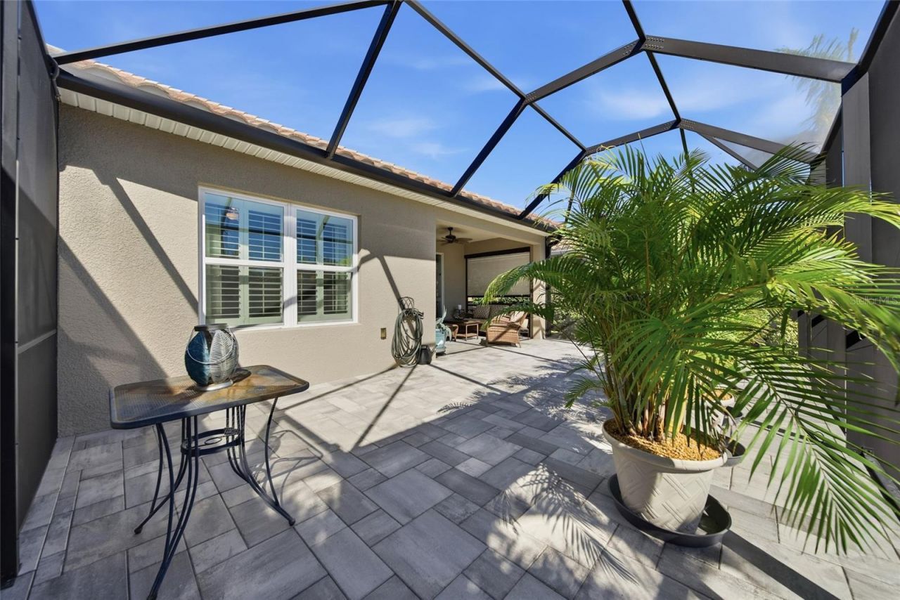 7205 Costa Bella Drive, Bradenton, FL 34209 Photo