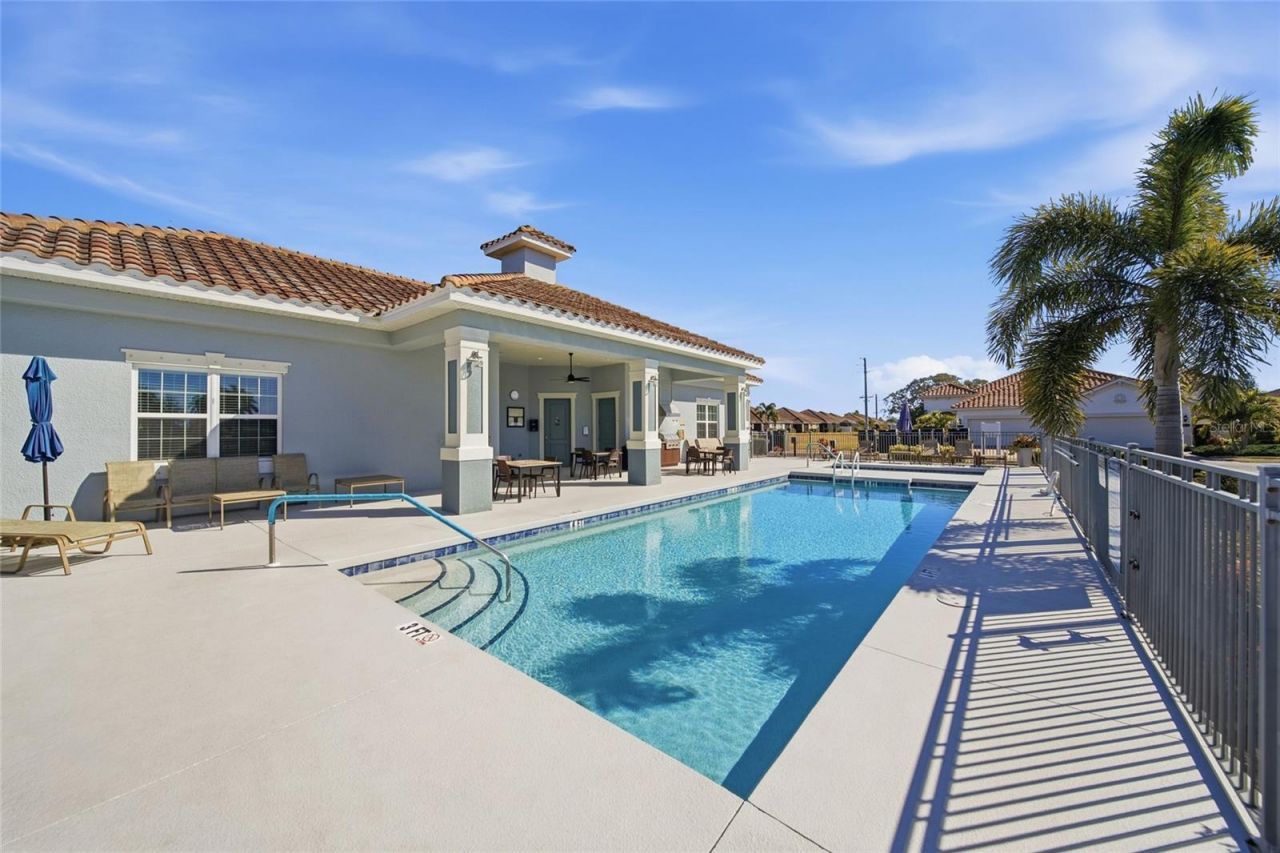 7205 Costa Bella Drive, Bradenton, FL 34209 Photo