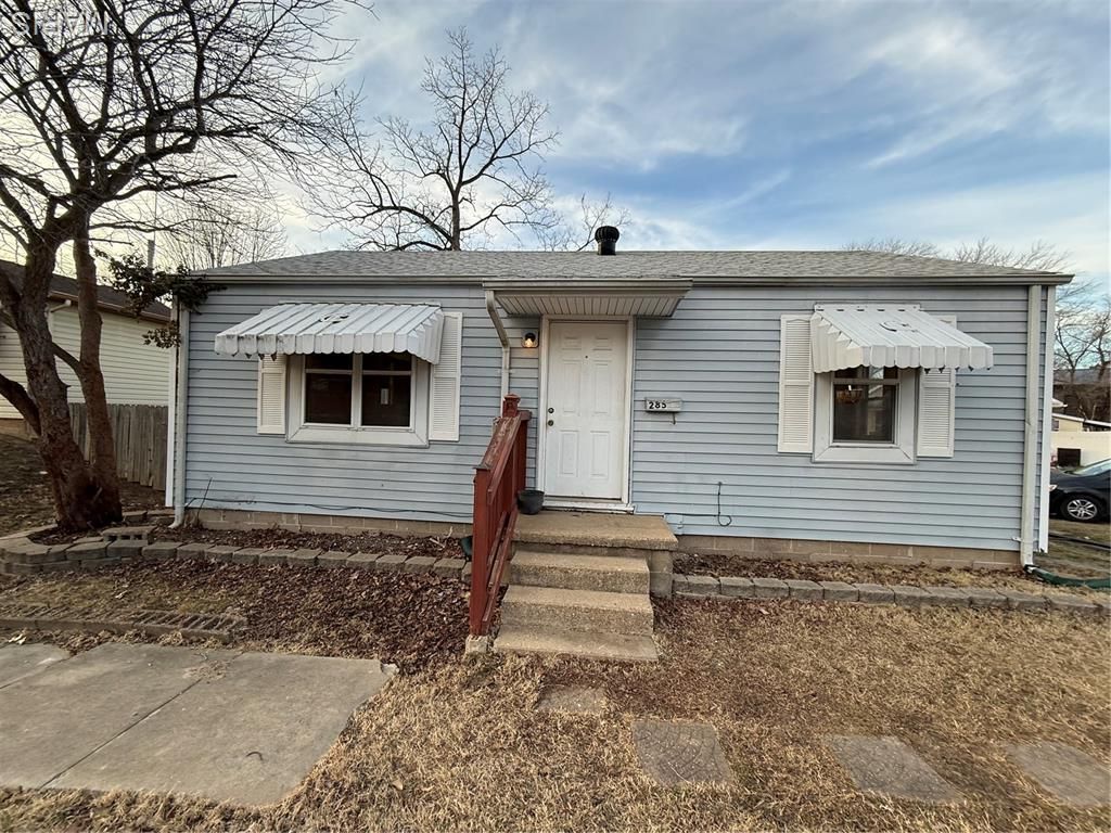 285 E Oak Street, Saint Clair, MO 63077 Main Photo