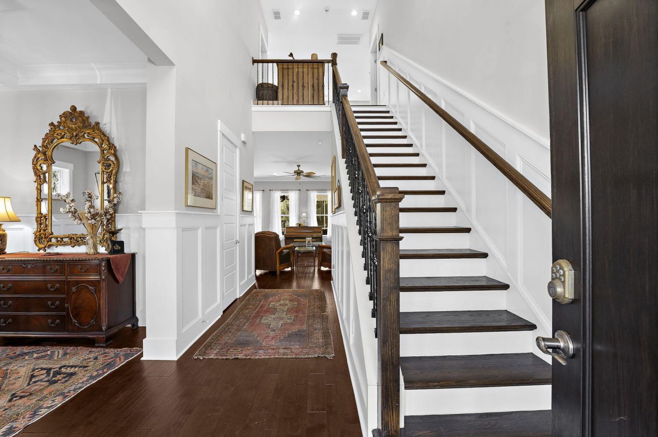 2639 Battle Trail Drive Photo 4