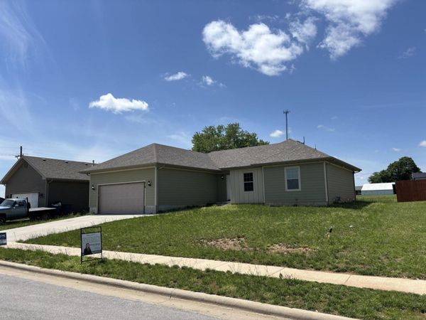 516 James Street, Billings, MO 65610