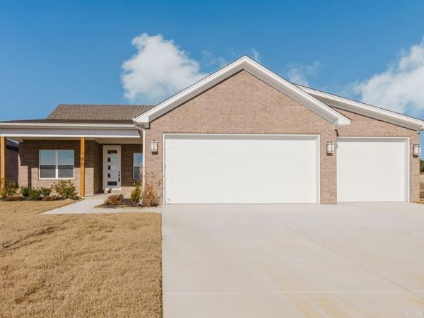 180 Kelton Street, Hensley, AR 72065