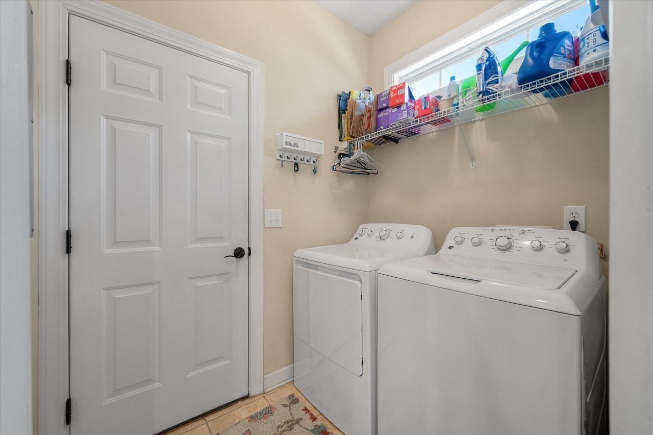 3498 Stockton Drive Photo 21