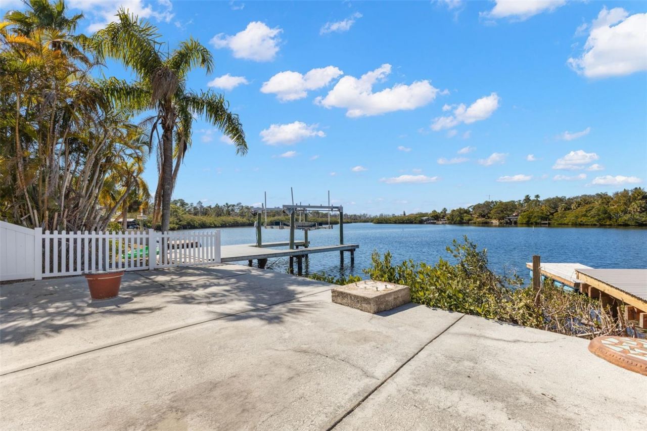2138 Bayou Drive, Holiday, FL 34691 Photo