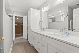 141 Twelve Oaks Dr.  photo 4