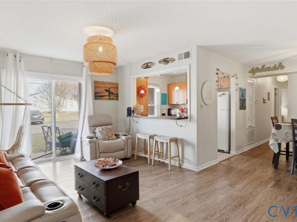 1020 Barclay Square, Virginia Beach, VA 23451