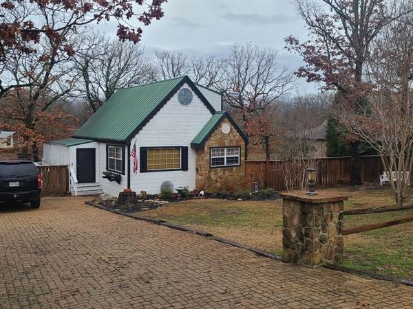 5650 Point Lavista, Malakoff, TX 75148