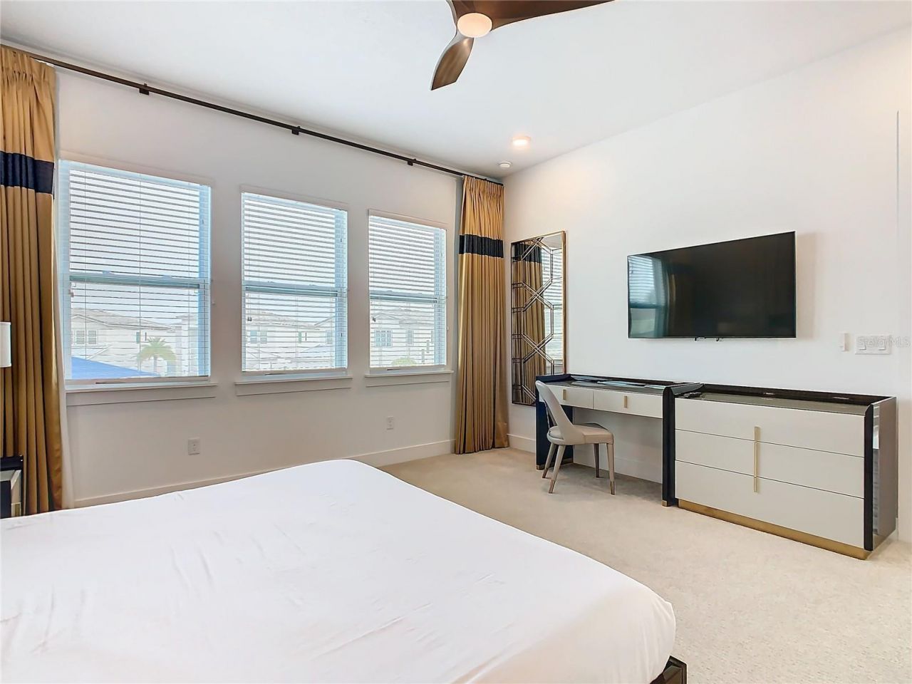 2125 Pine Oak Loop, Davenport, FL 33837 Photo