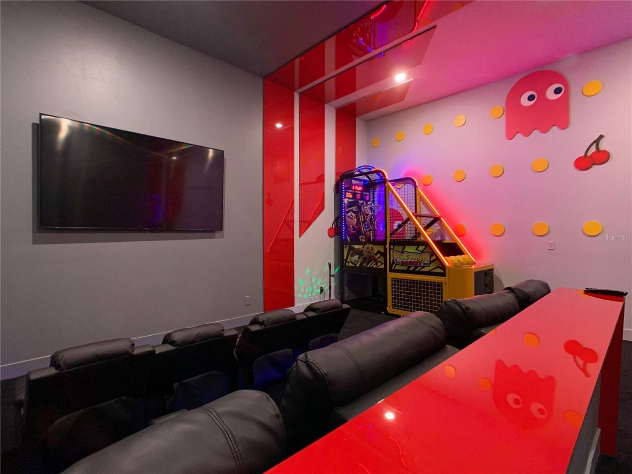 2125 Pine Oak Loop, Davenport, FL 33837 Photo