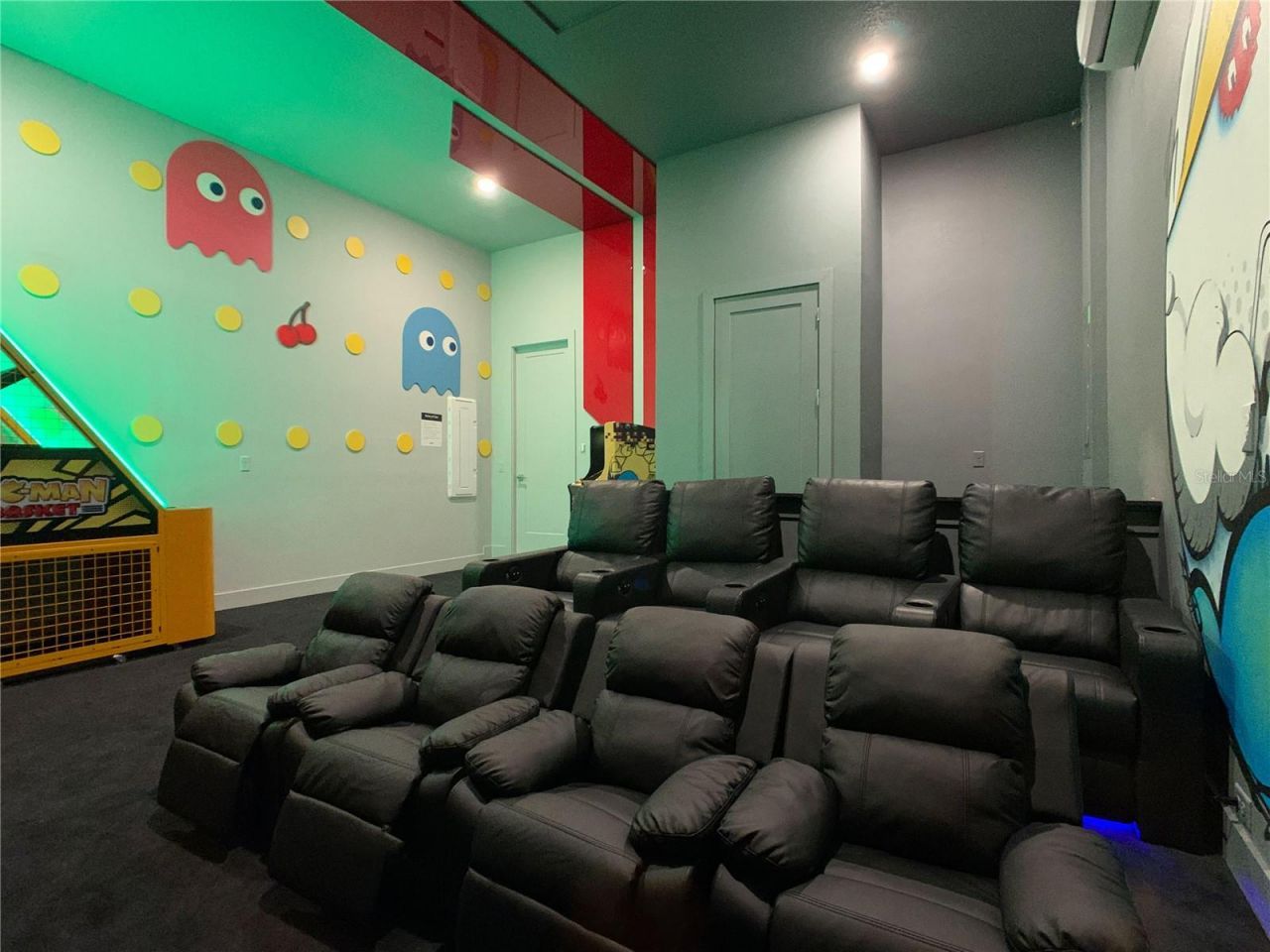 2125 Pine Oak Loop, Davenport, FL 33837 Photo