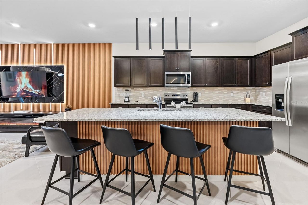 15969 Cape Coral Loop, Clermont, FL 34714 Photo