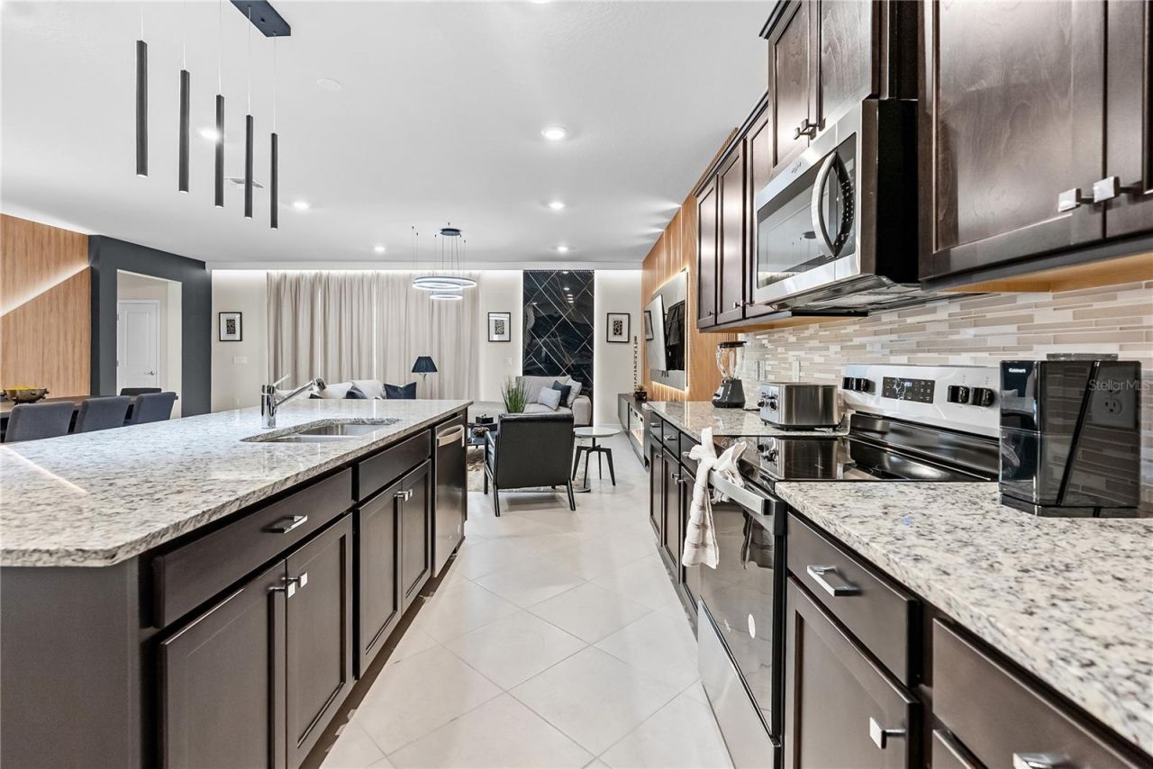 15969 Cape Coral Loop, Clermont, FL 34714 Photo