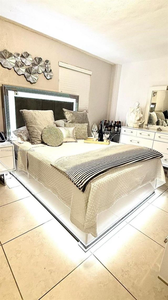 2800 NW 173rd Ter , Miami Gardens, FL 33056 Photo