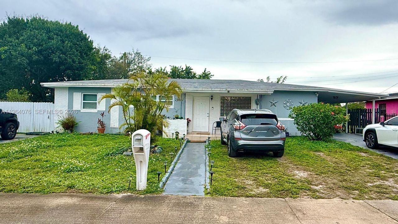 2800 NW 173rd Ter , Miami Gardens, FL 33056 Photo