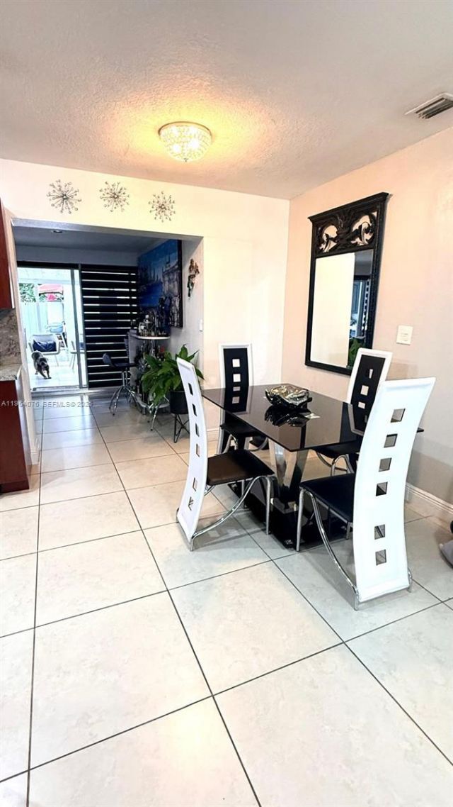 2800 NW 173rd Ter , Miami Gardens, FL 33056 Photo