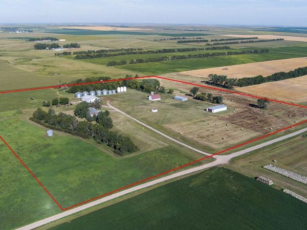 8155 34th Avenue SE, Wishek, ND 58495