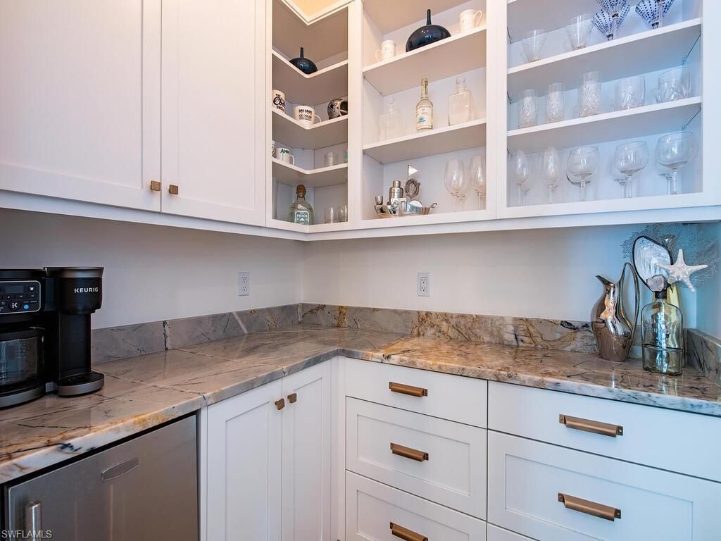 679 Rudder Rd , Naples, FL 34102 Photo