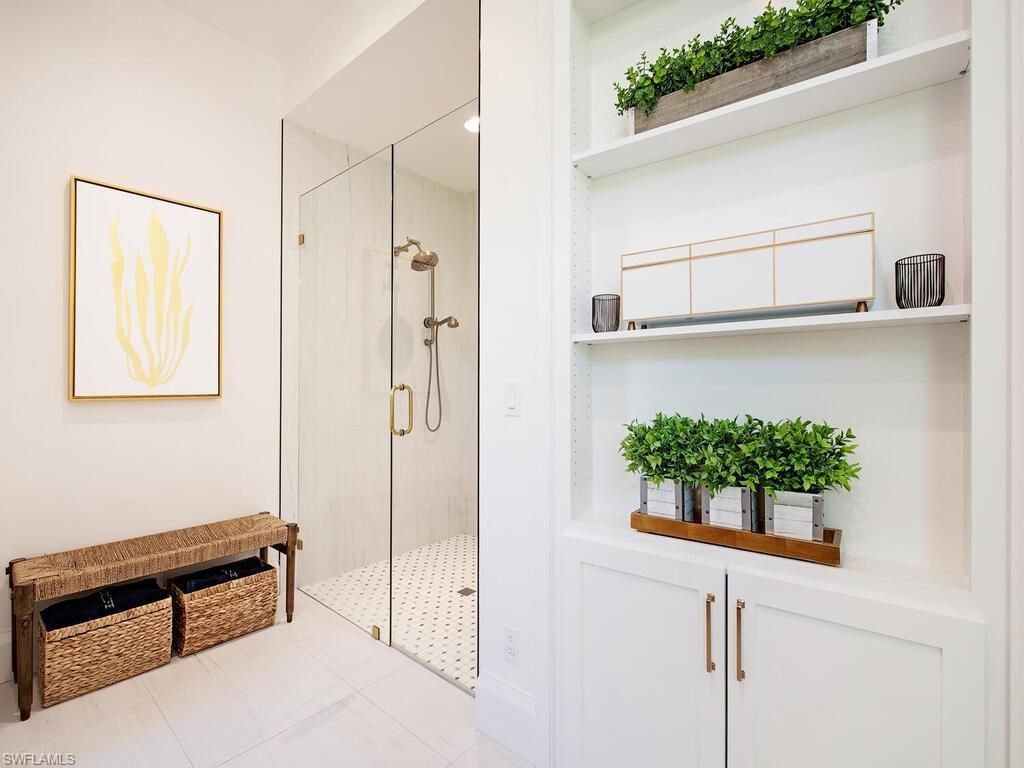 679 Rudder Rd , Naples, FL 34102 Photo