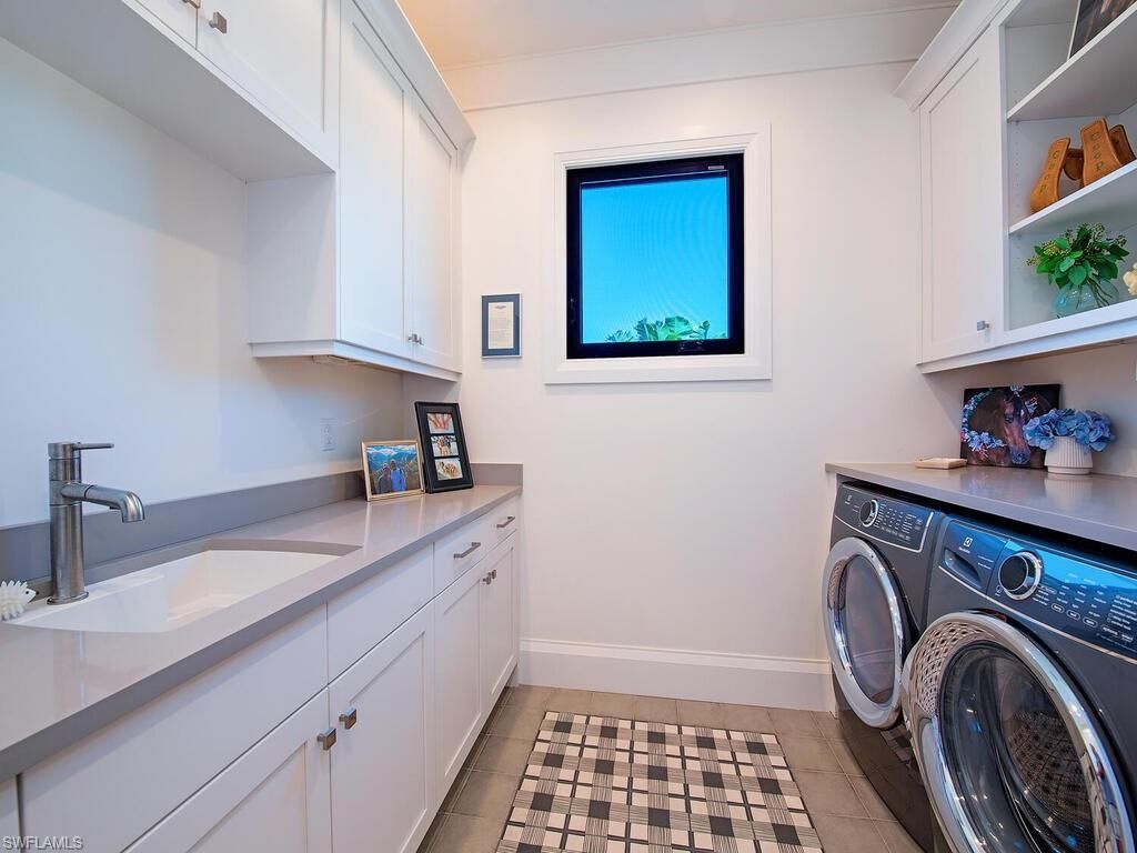 679 Rudder Rd , Naples, FL 34102 Photo