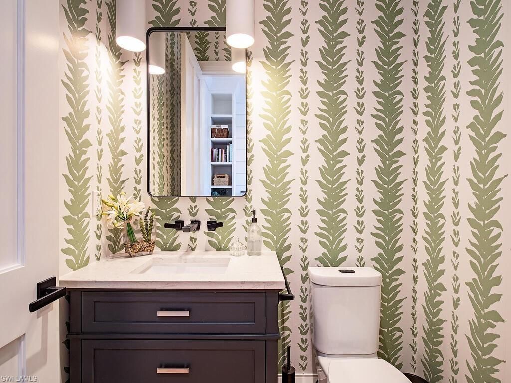 679 Rudder Rd , Naples, FL 34102 Photo