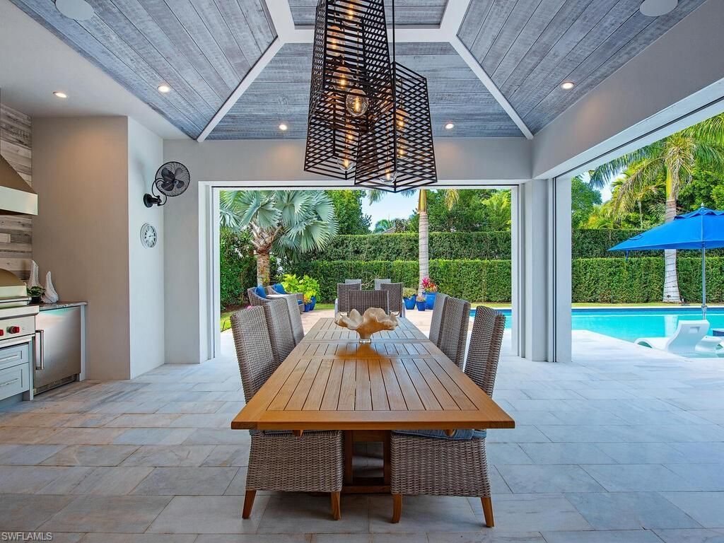 679 Rudder Rd , Naples, FL 34102 Photo