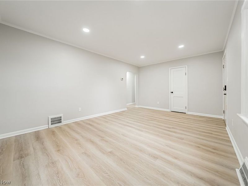 6333 W 130th Street, Parma Heights, OH 44130 Photo 11