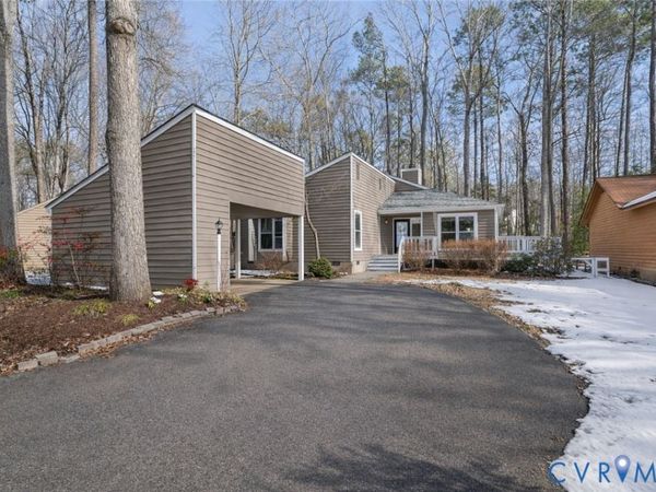 3025 Three Bridges Road, Chesterfield, VA 23112