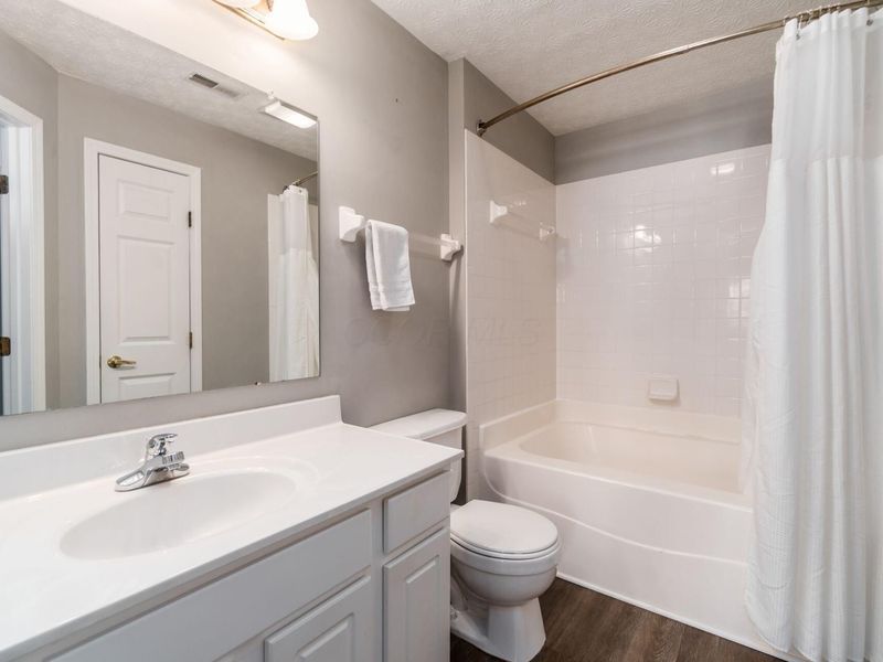 208 Shelbourne Forest Way, Delaware, OH 43015 Photo 21