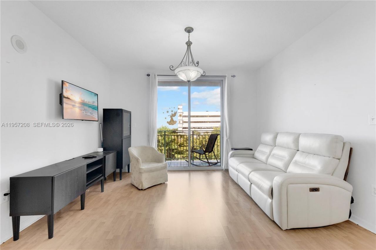3500 Coral Way, Unit 710, Miami, FL 33145 Photo
