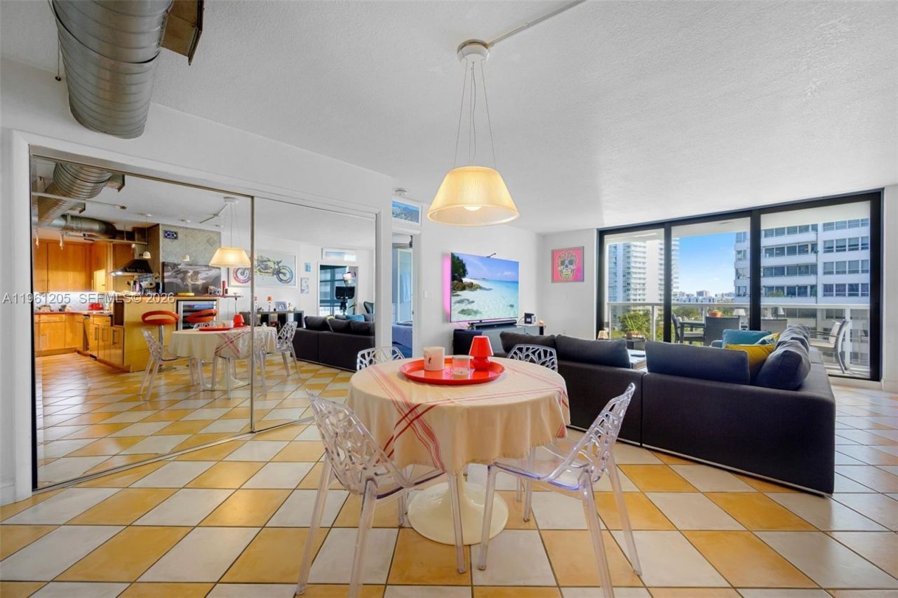 9 Island Ave, Unit 810, Miami Beach, FL 33139 Photo