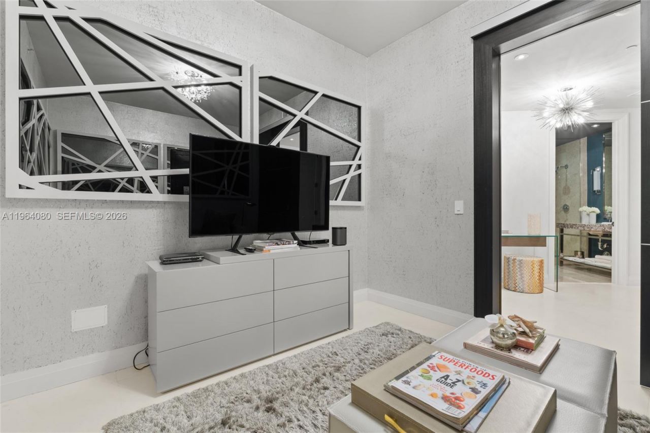 9703 Collins Ave, Unit 2515, Bal Harbour, FL 33154 Photo