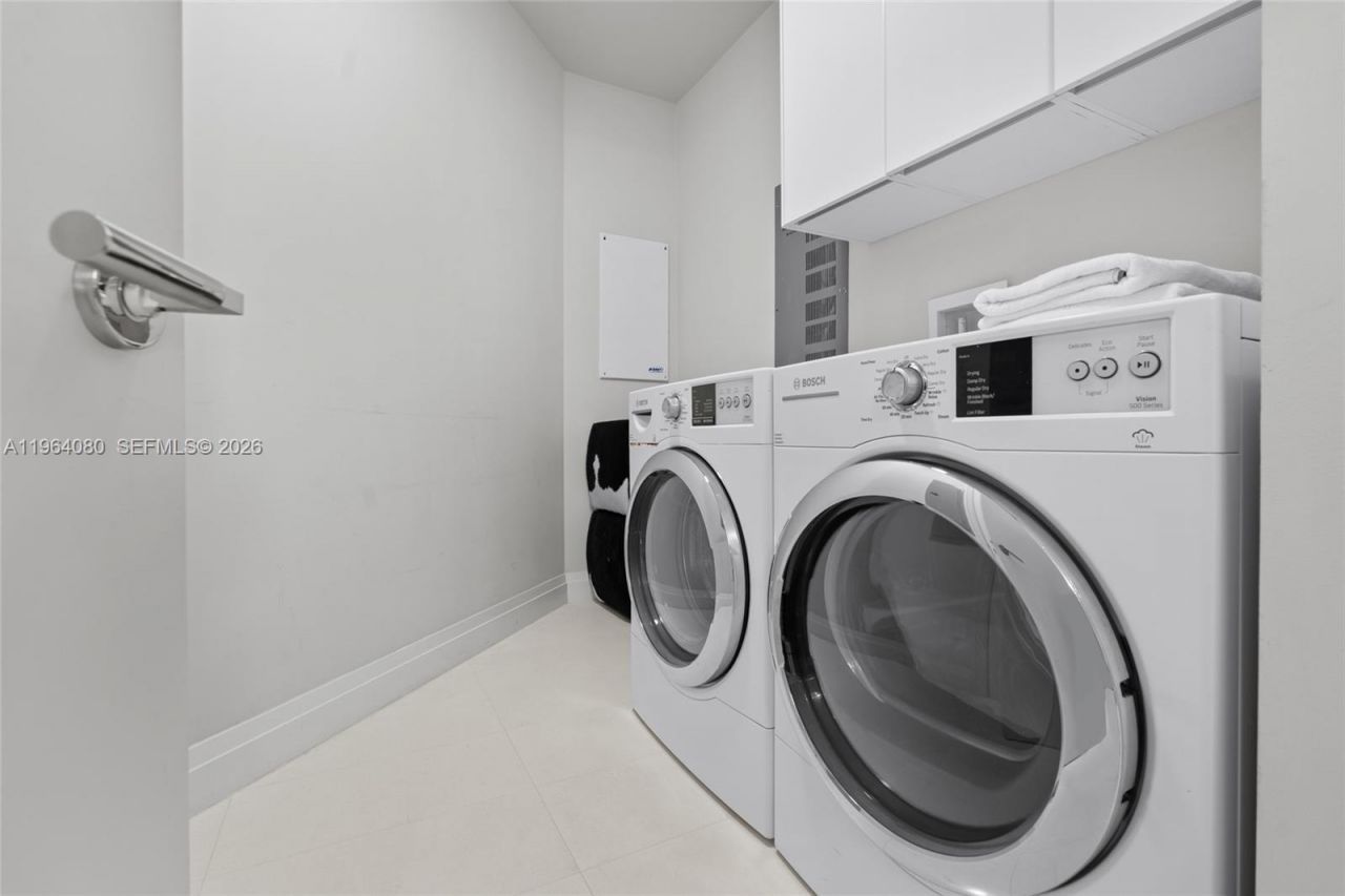 9703 Collins Ave, Unit 2515, Bal Harbour, FL 33154 Photo