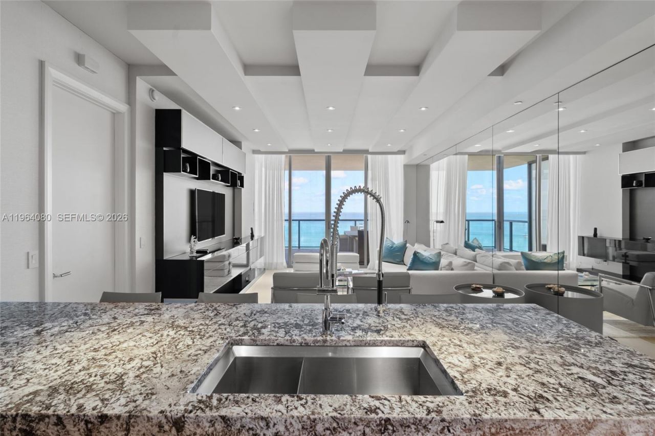 9703 Collins Ave, Unit 2515, Bal Harbour, FL 33154 Photo