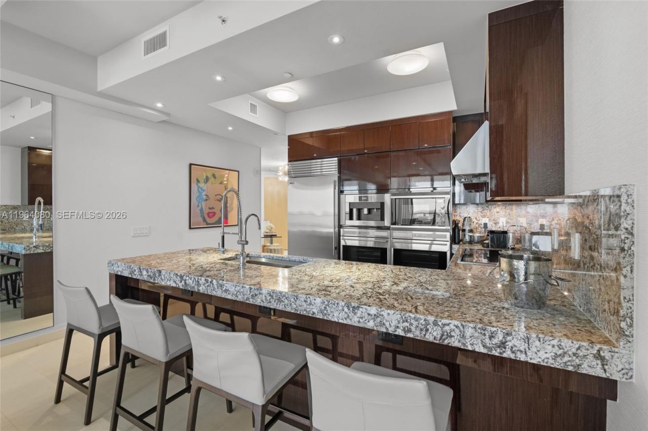 9703 Collins Ave, Unit 2515, Bal Harbour, FL 33154 Photo