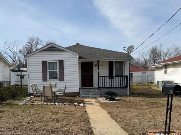 302 Park Drive, Fredericktown, MO 63645