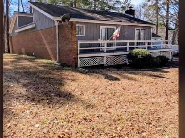 380 Kittery Point, Sanford, NC 27332
